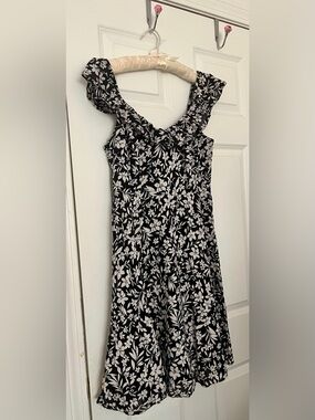 Old Navy Black and White Floral Mini Dress
